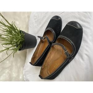 Natural souls Black Mary Jane Flats with Contrast Stitching Size 8.5